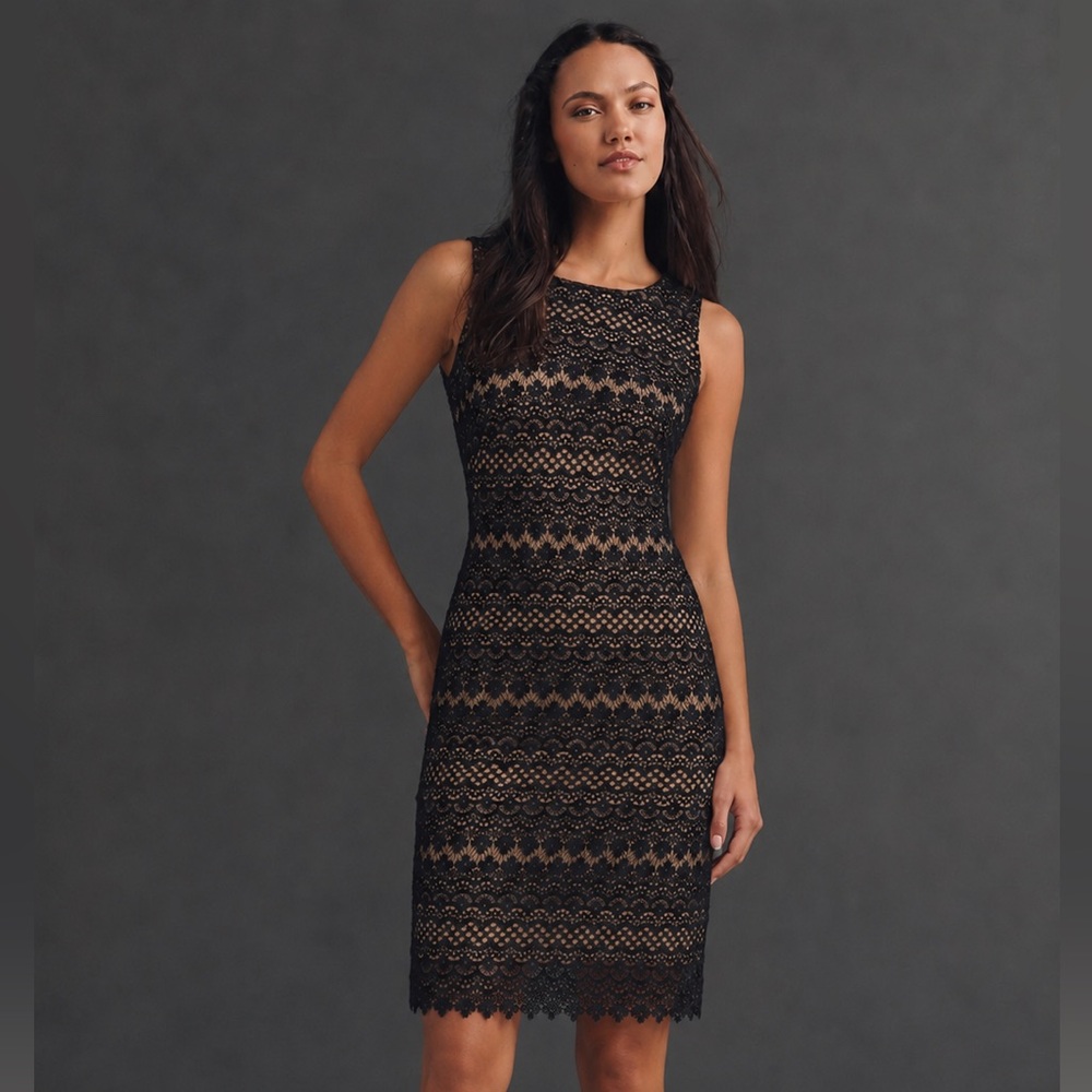 NEW! T Tahari Boatneck Black Lace Dress with Nude Lining -Size 4💛